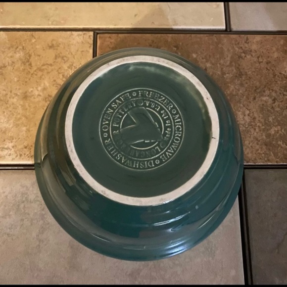 Classic Longaberger Pottery Bowl - Picture 4 of 5